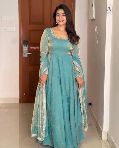 👗Premium Designer Party Wear Gown Set 👗