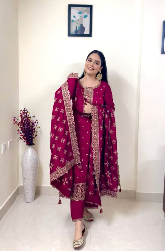 Silk Top–Pant & Dupatta Set 💫