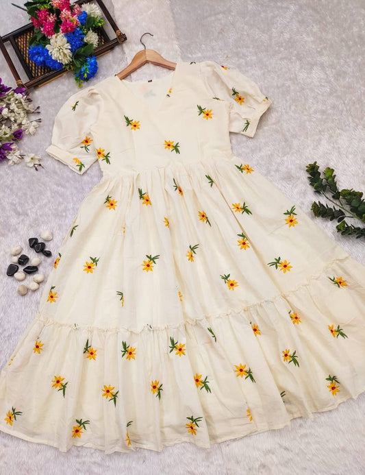 🌟 TFW Exclusive | SURAJMUKHI Maxi Dress 🌟