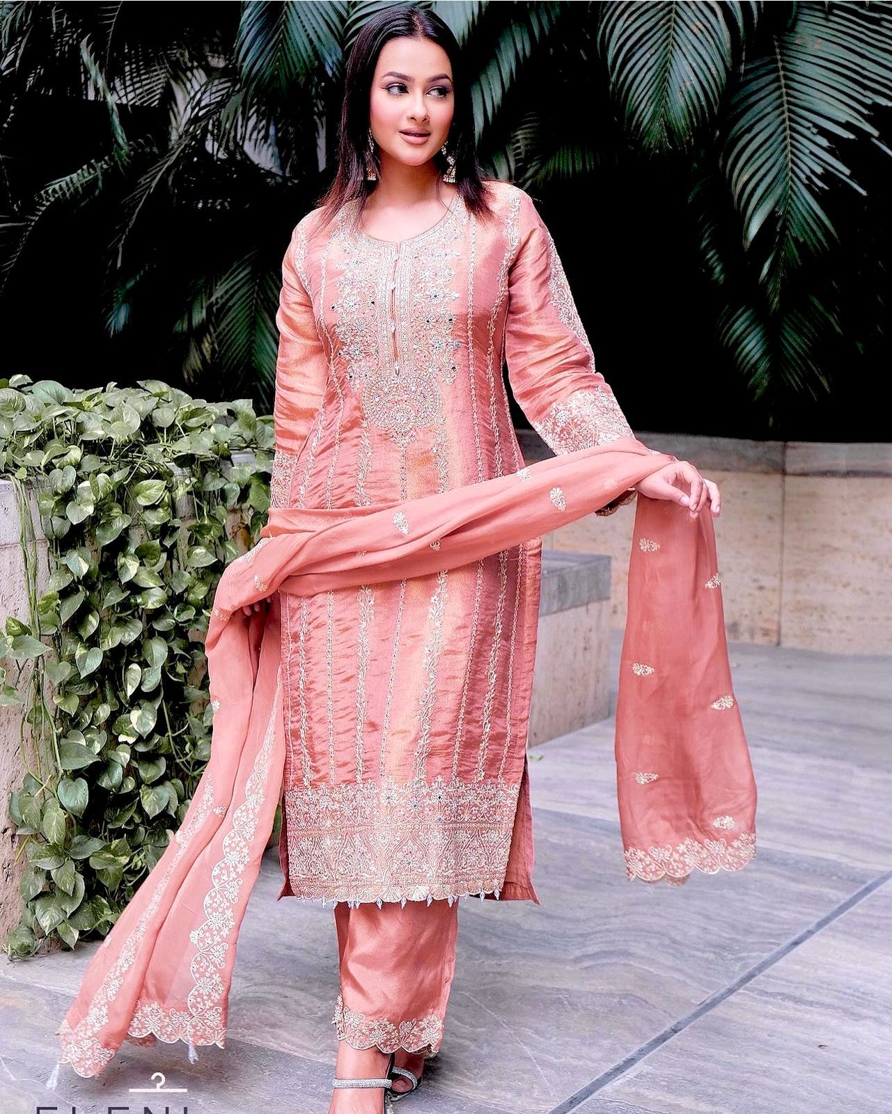 🌟✨ TFW Presents: Elegant Cinon Top-Pant Dupatta Set ✨🌟