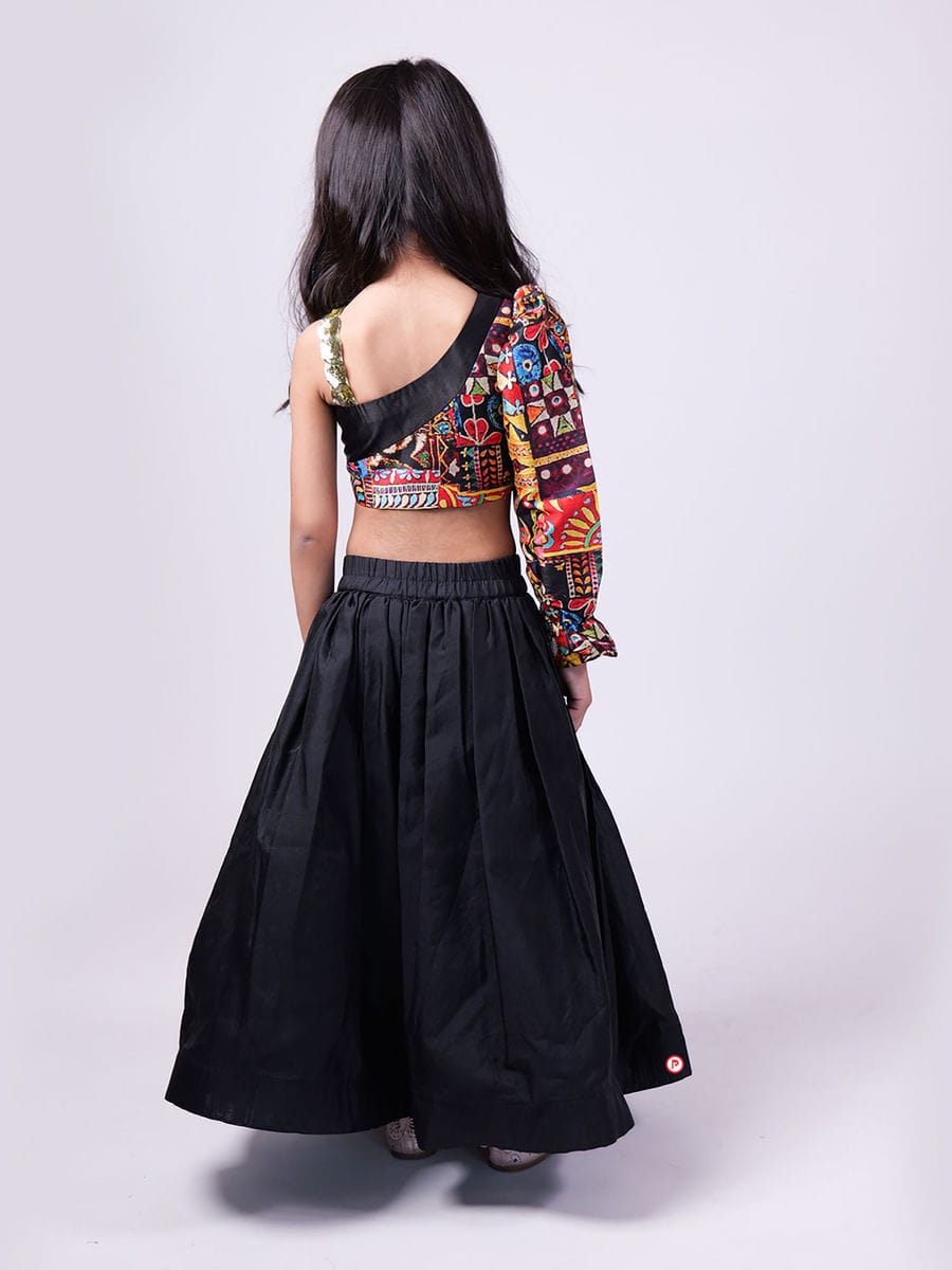 👗 Stylish Skirt & Top Set 👗
